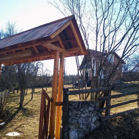 Hébergement de vacances Srdica Kuca Trnava (Cajetina)