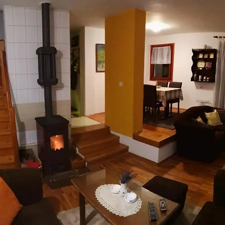 Srdica Kuca * Trnava (Cajetina)