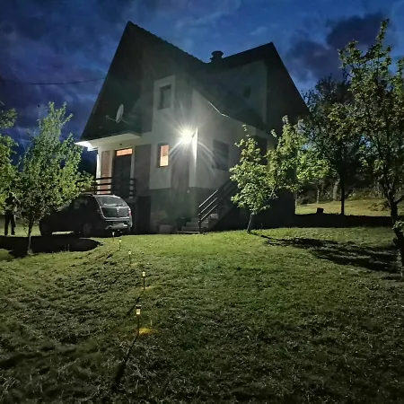 Srdica Kuca * Trnava (Cajetina)