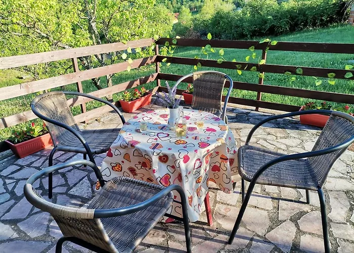 Nyaraló Srdica Kuca *