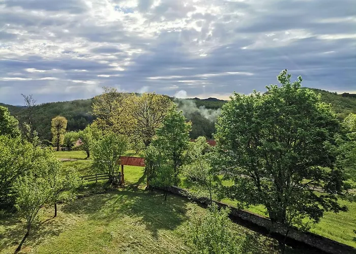 Nyaraló Srdica Kuca *